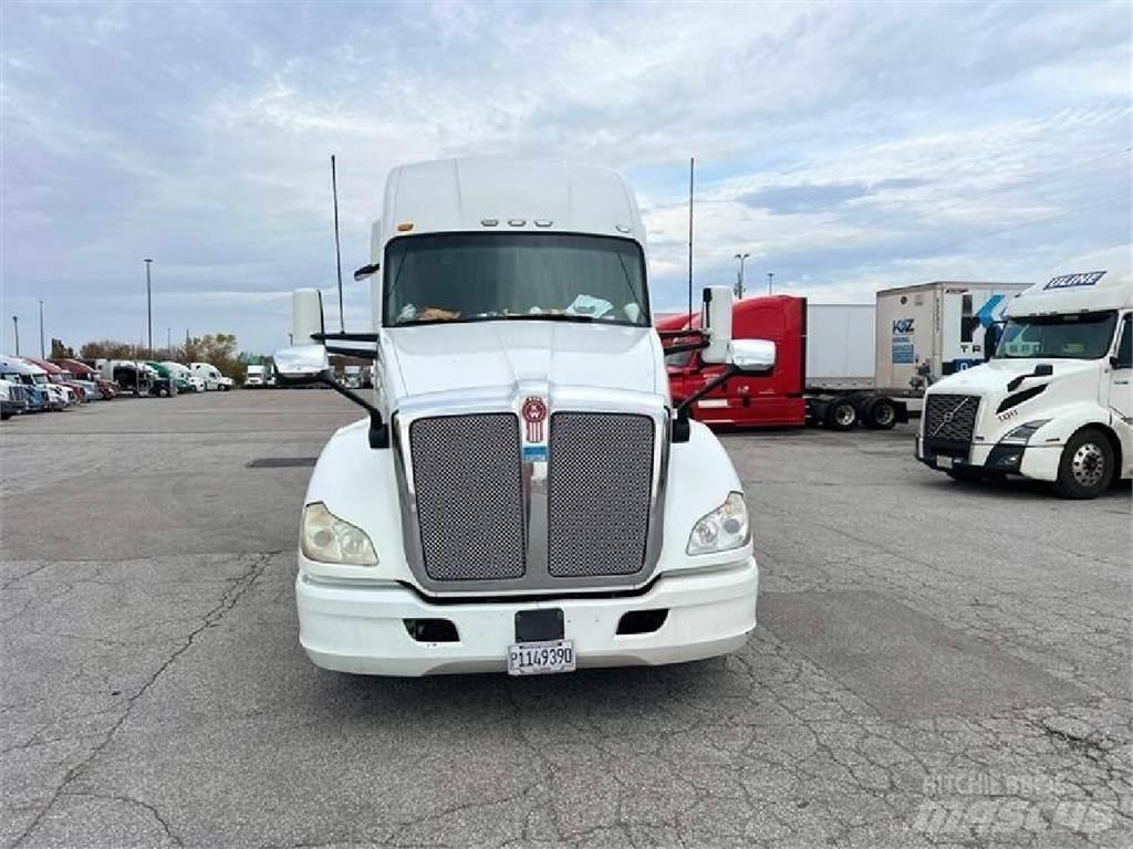 Kenworth T680 Tractores (camiões)