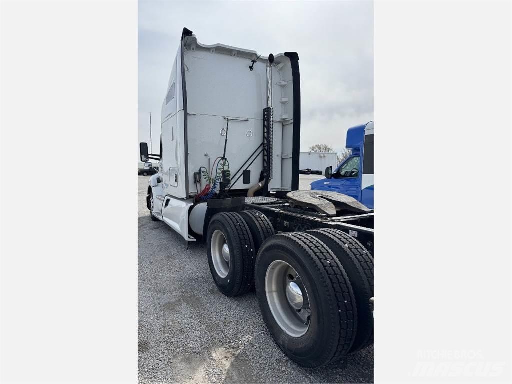 Kenworth T680 Tractores (camiões)
