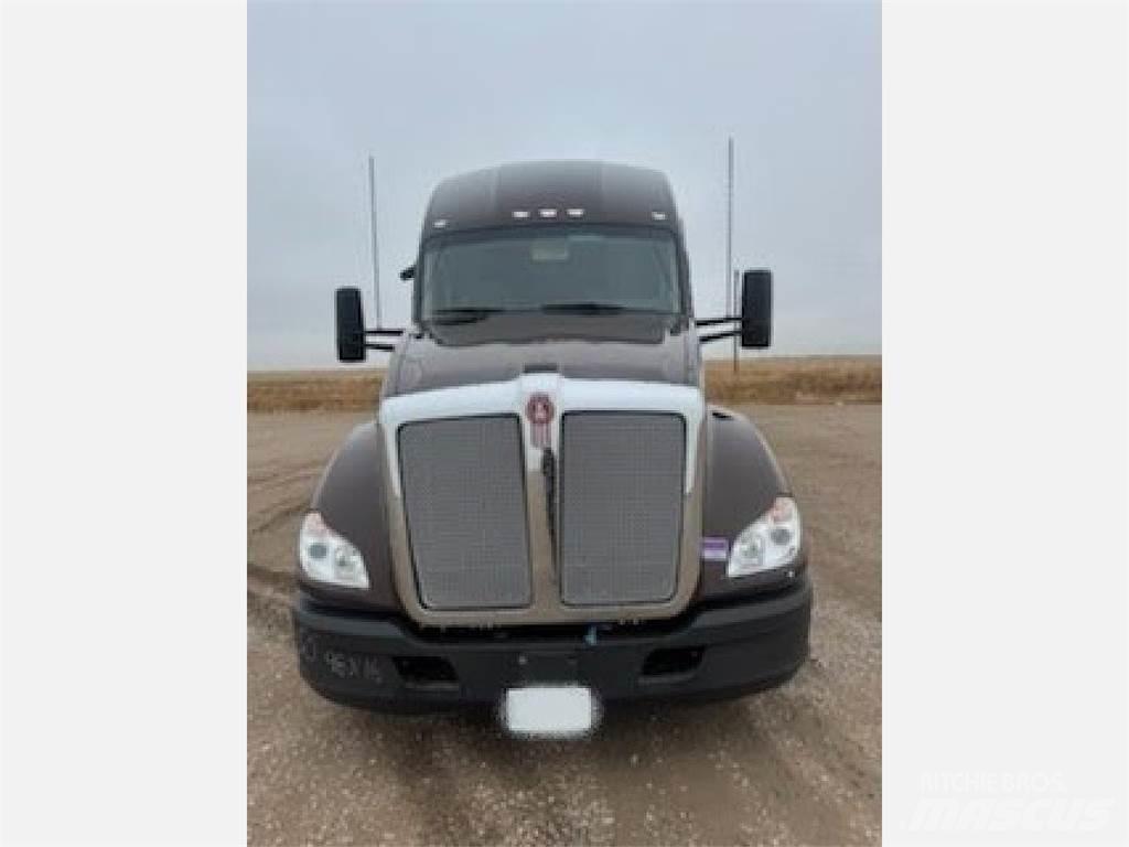 Kenworth T680 Tractores (camiões)