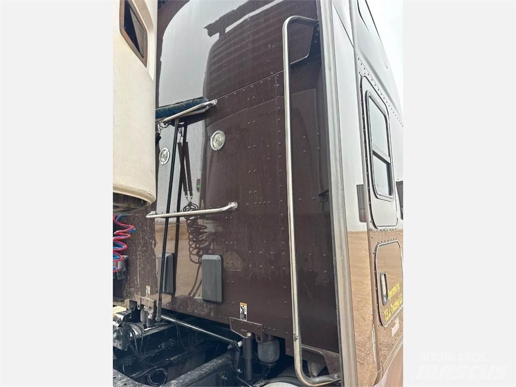 Kenworth T680 Tractores (camiões)