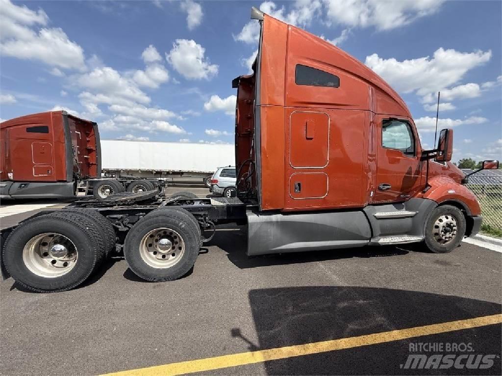 Kenworth T680 Tractores (camiões)