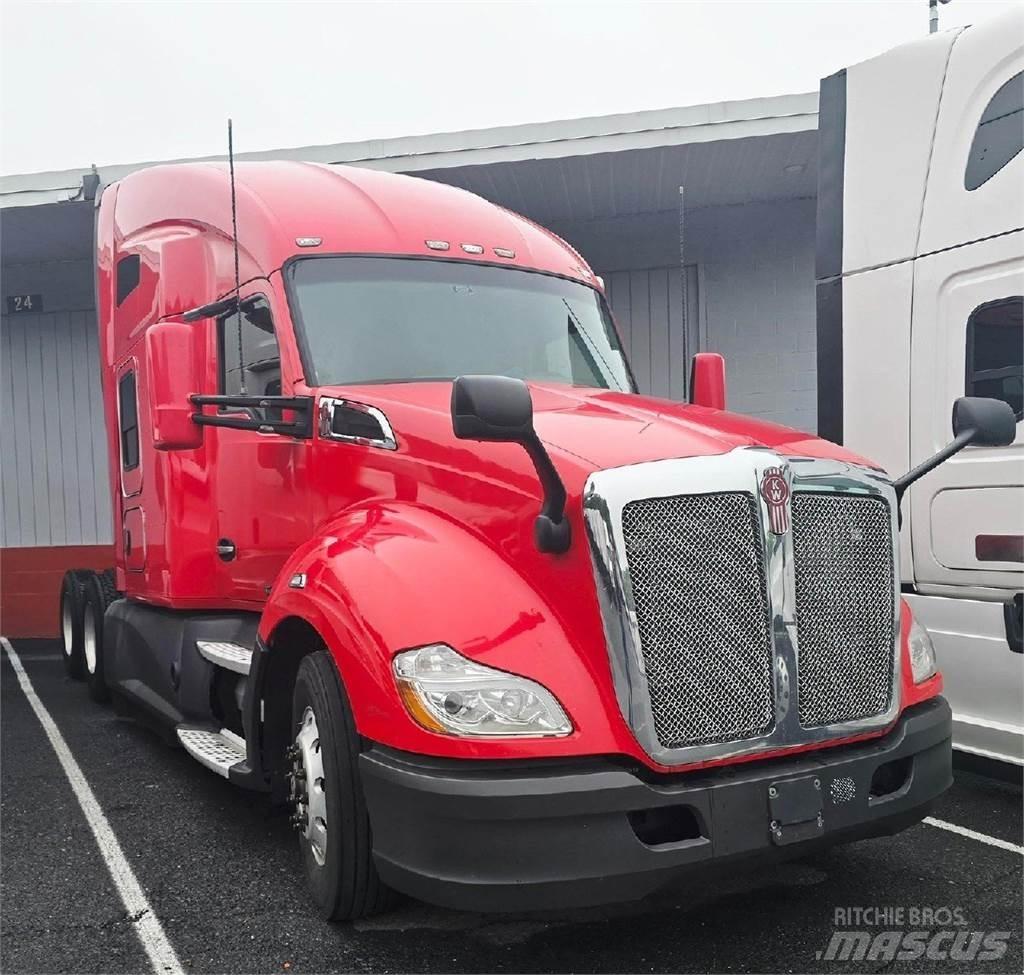 Kenworth T680 Tractores (camiões)