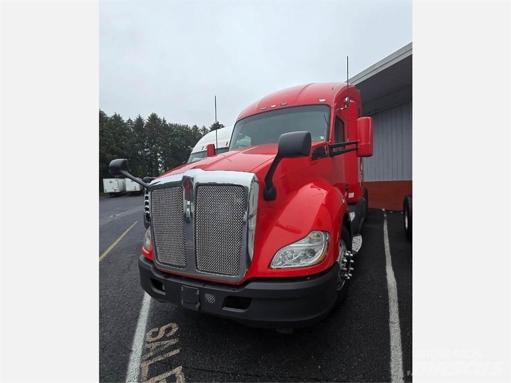 Kenworth T680 Tractores (camiões)