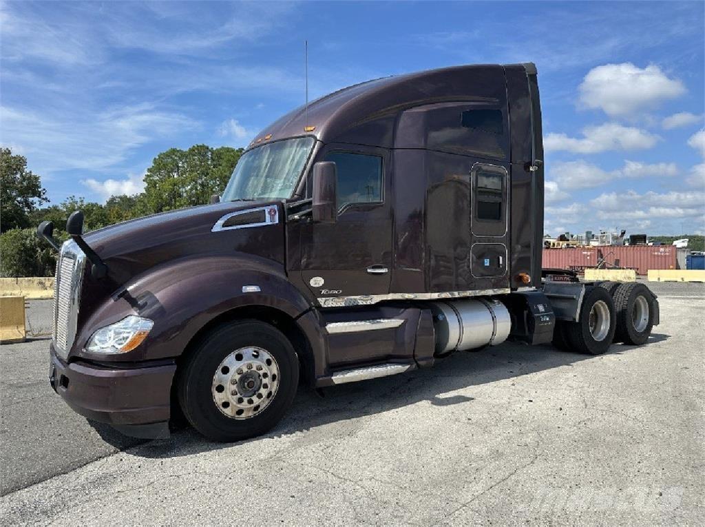 Kenworth T680 Tractores (camiões)