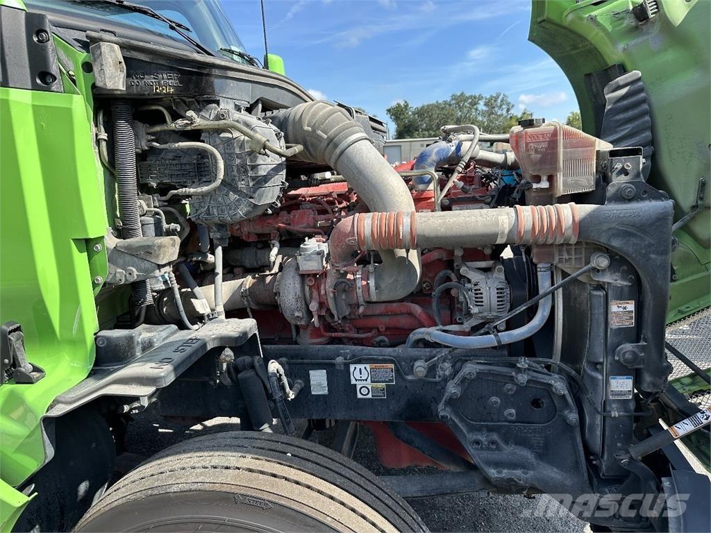 Kenworth T680 Tractores (camiões)