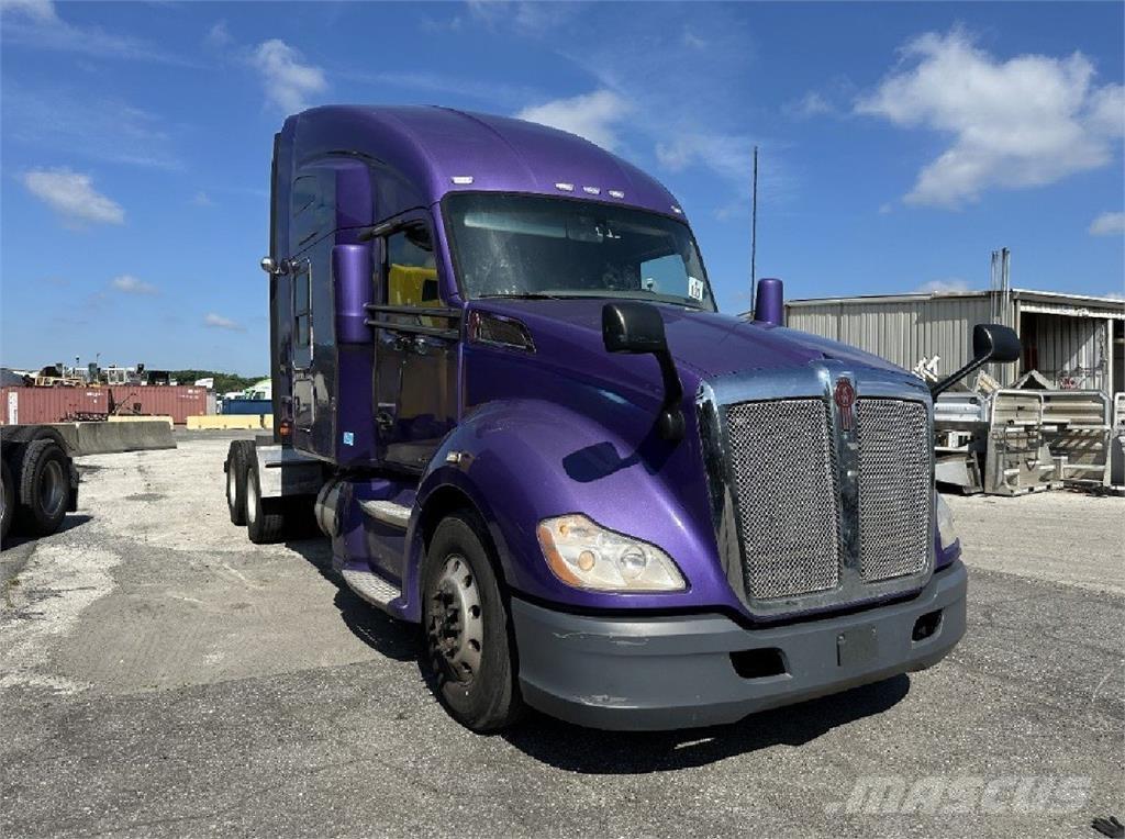 Kenworth T680 Tractores (camiões)