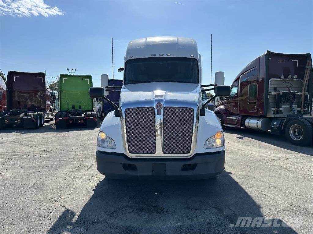 Kenworth T680 Tractores (camiões)