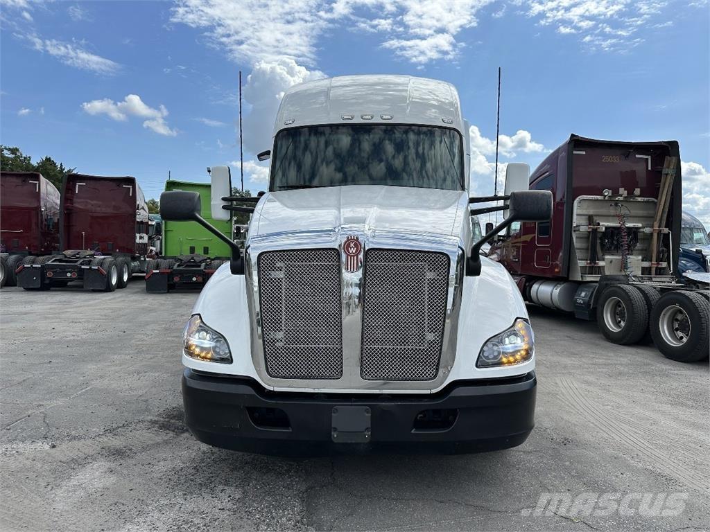 Kenworth T680 Tractores (camiões)