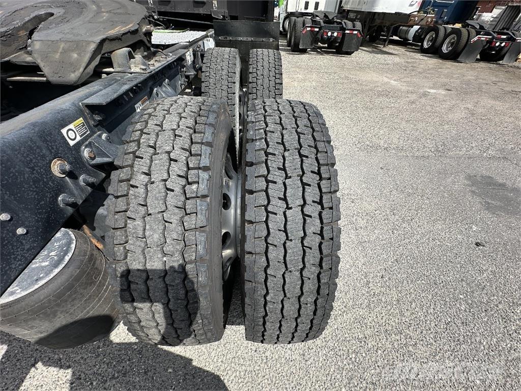 Kenworth T680 Tractores (camiões)