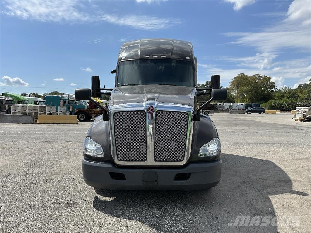 Kenworth T680 Tractores (camiões)