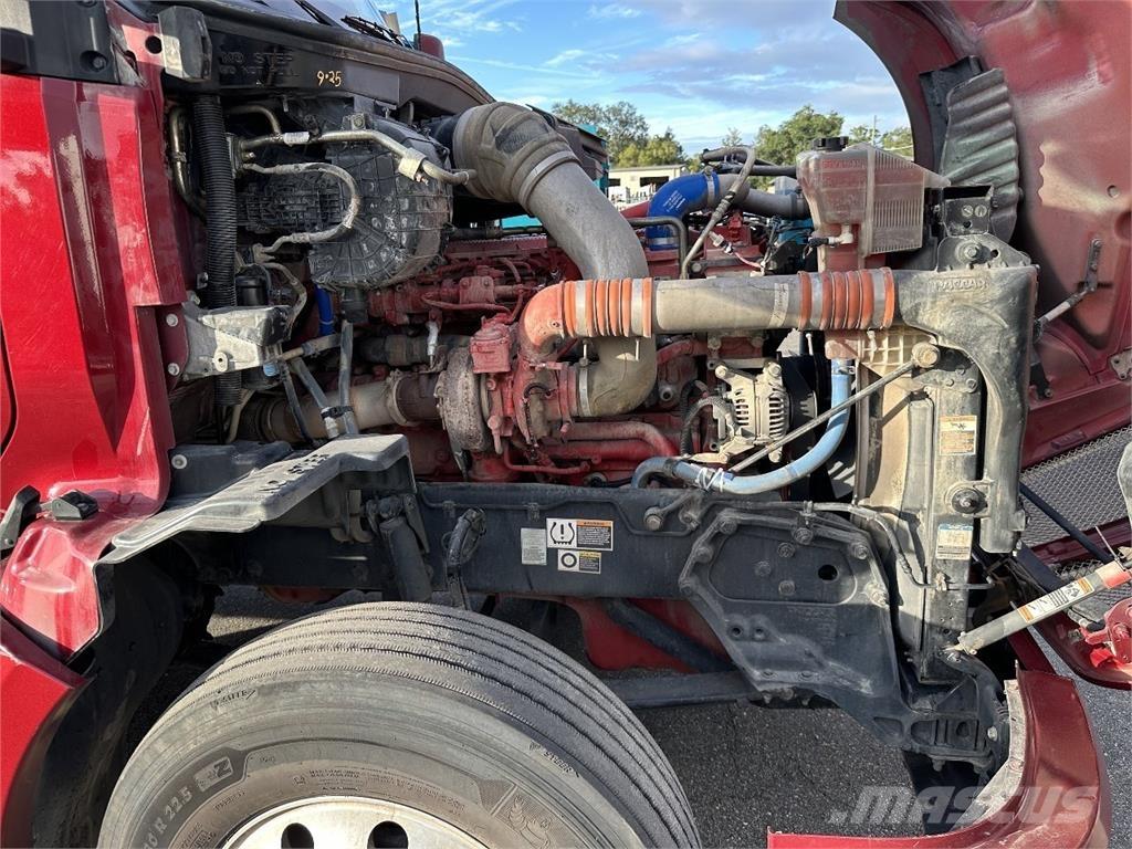 Kenworth T680 Tractores (camiões)