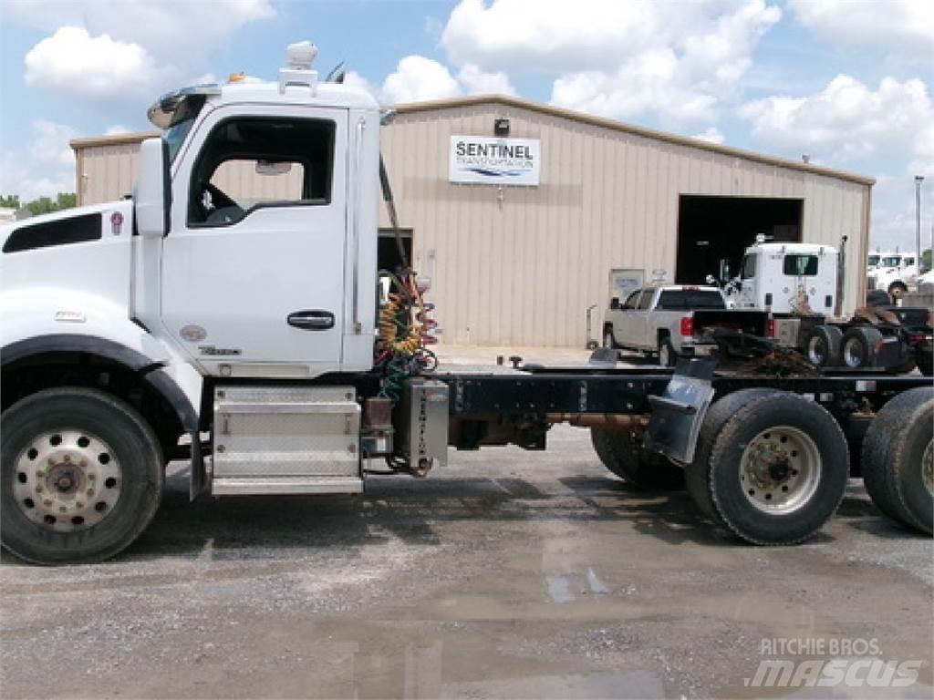 Kenworth T880 Tractores (camiões)