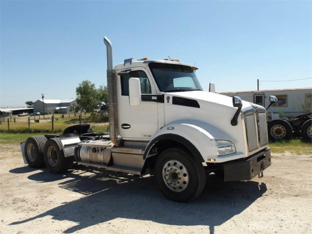 Kenworth T880 Tractores (camiões)