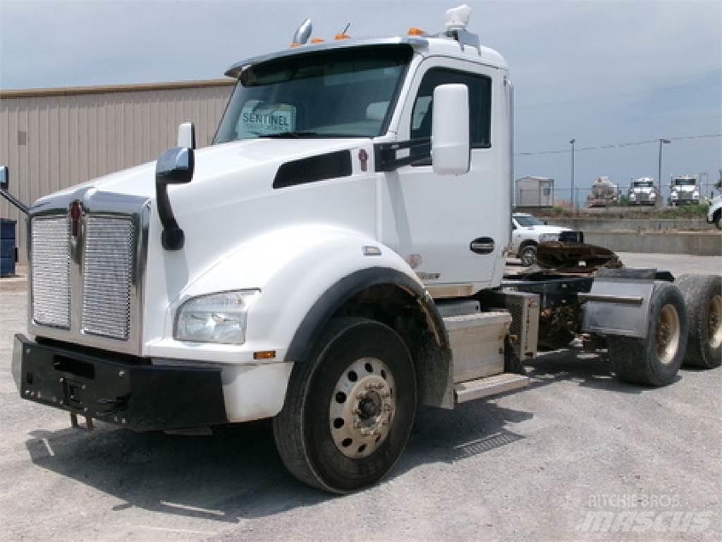 Kenworth T880 Tractores (camiões)