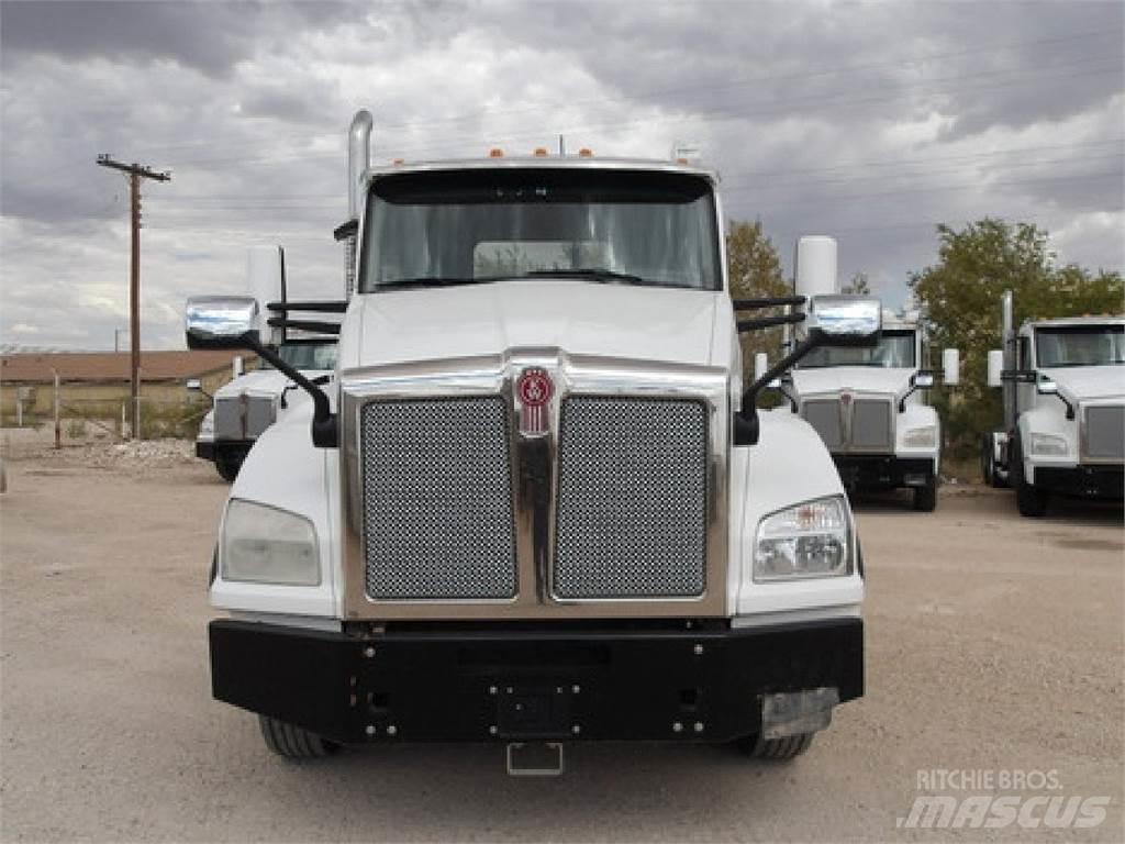 Kenworth T880 Tractores (camiões)