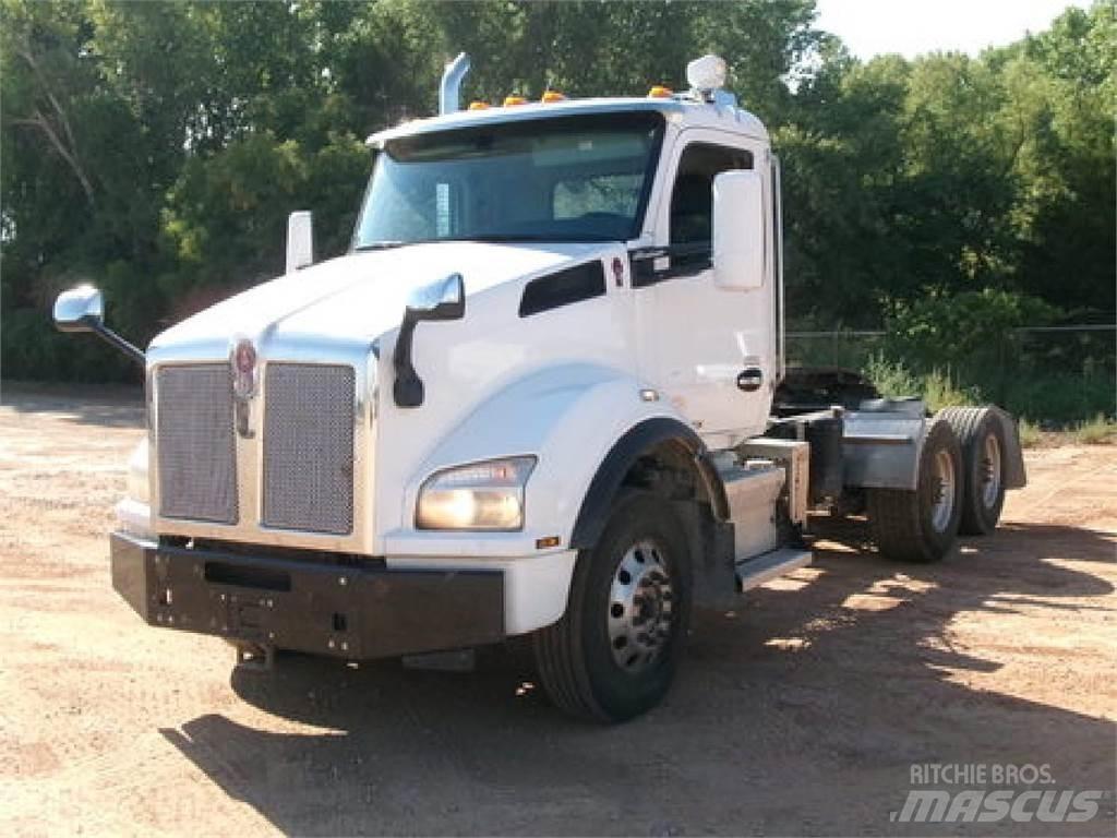 Kenworth T880 Tractores (camiões)