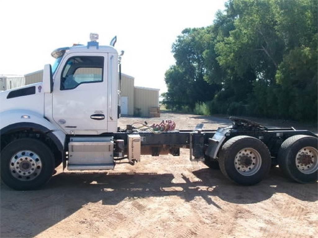 Kenworth T880 Tractores (camiões)