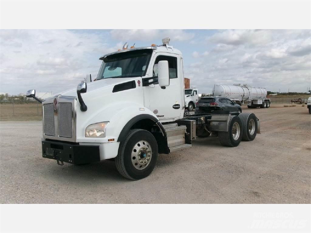 Kenworth T880 Tractores (camiões)