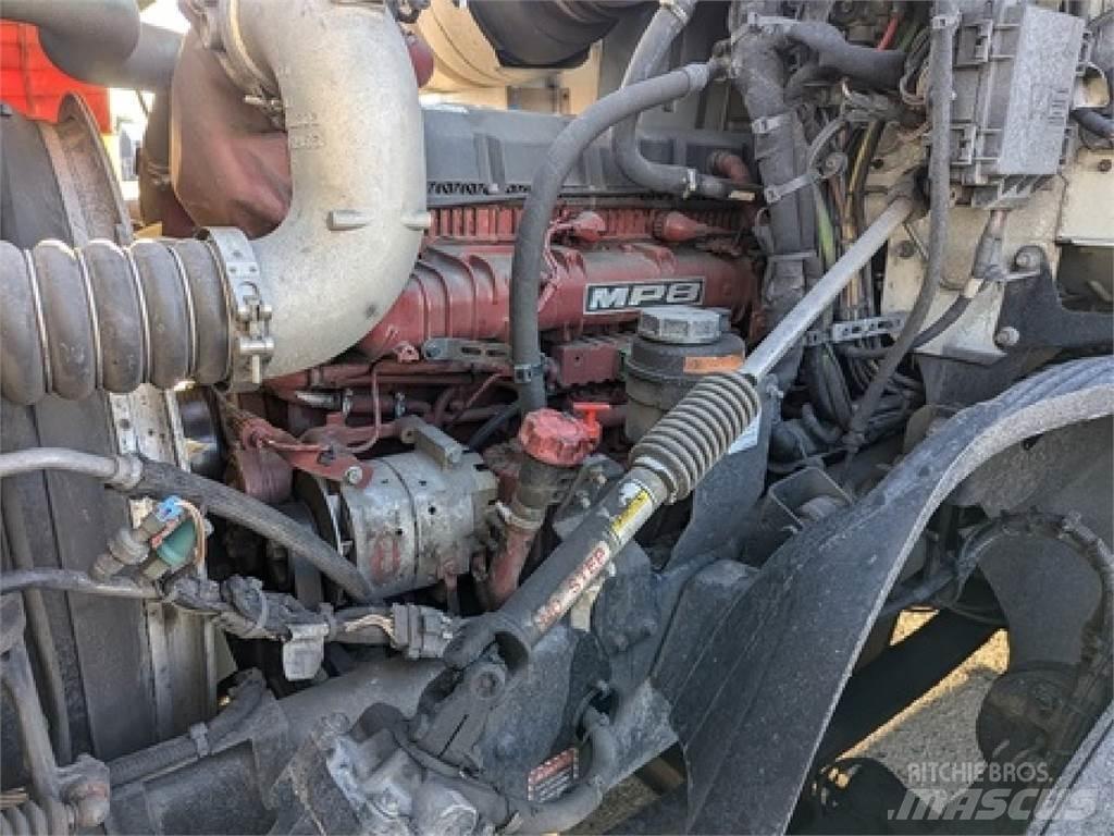 Mack AN64T Tractores (camiões)
