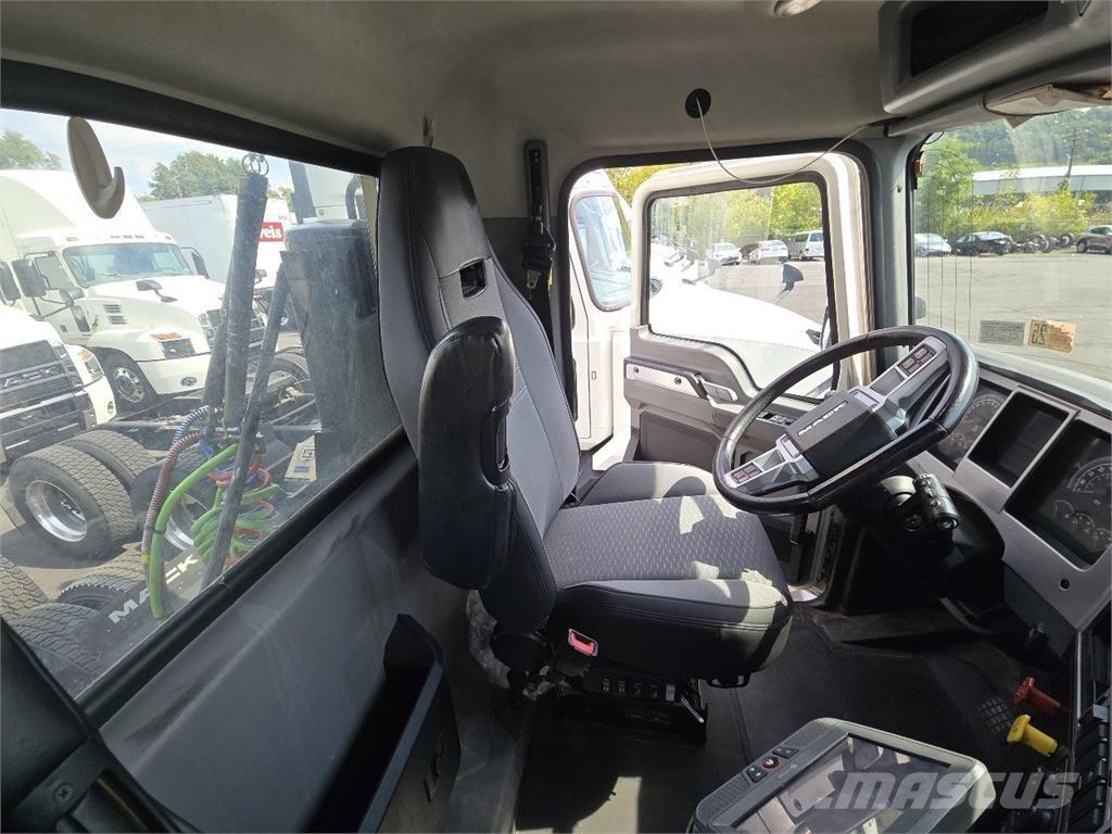 Mack AN64T Tractores (camiões)