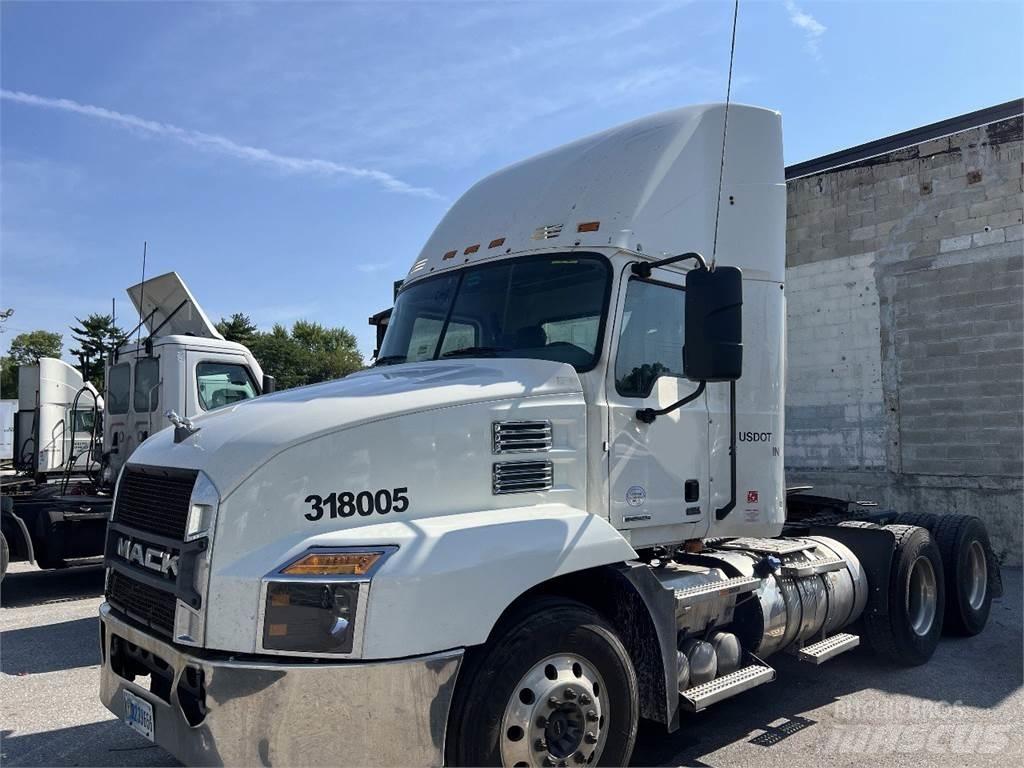 Mack Anthem AN64T Tractores (camiões)