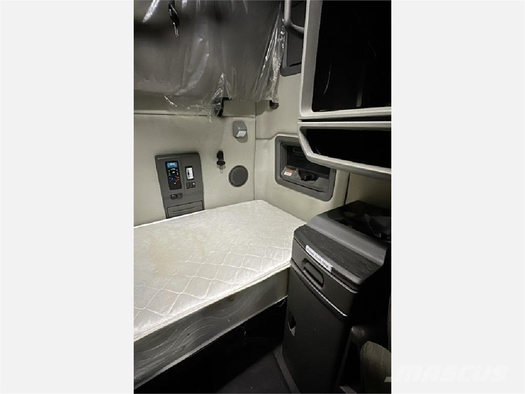 Volvo VNL64T760 Tractores (camiões)