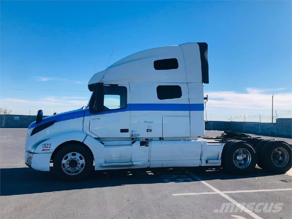 Volvo VNL64T760 Tractores (camiões)