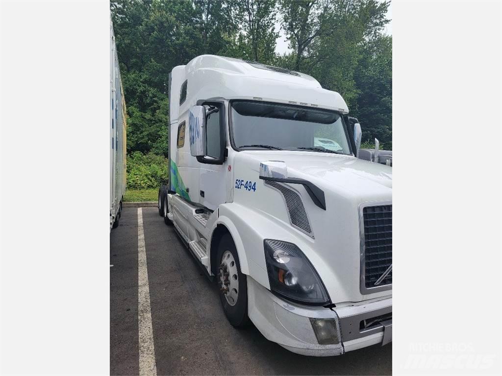 Volvo VNL64T780 Tractores (camiões)