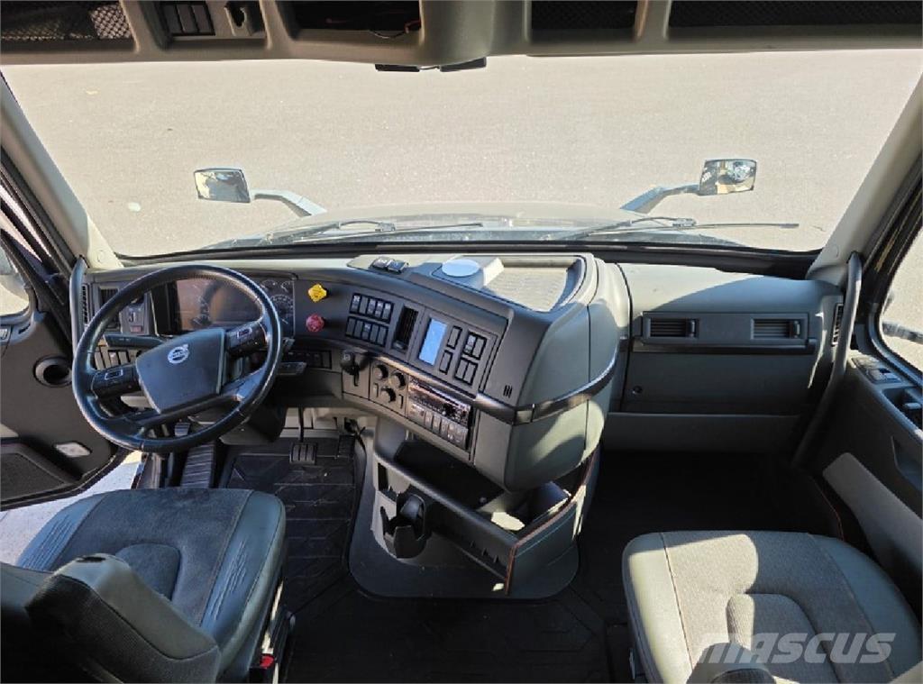 Volvo VNL64T860 Tractores (camiões)