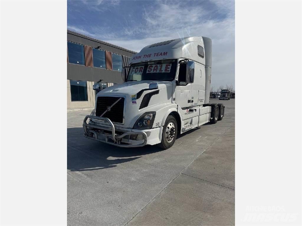 Volvo VNL670 Tractores (camiões)