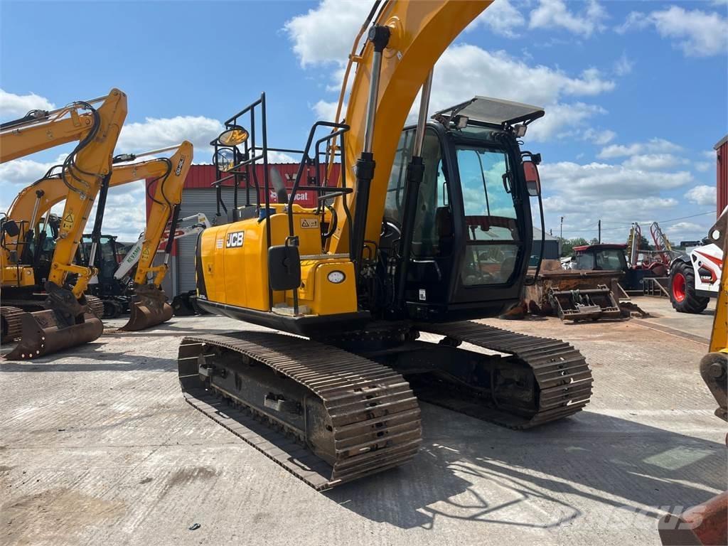 JCB JS130 LC Escavadoras de rastos