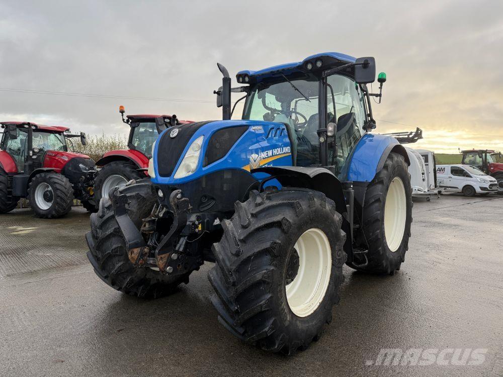 New Holland T7.225 Tratores Agrícolas usados
