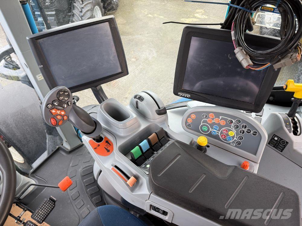 New Holland T7.225 Tratores Agrícolas usados