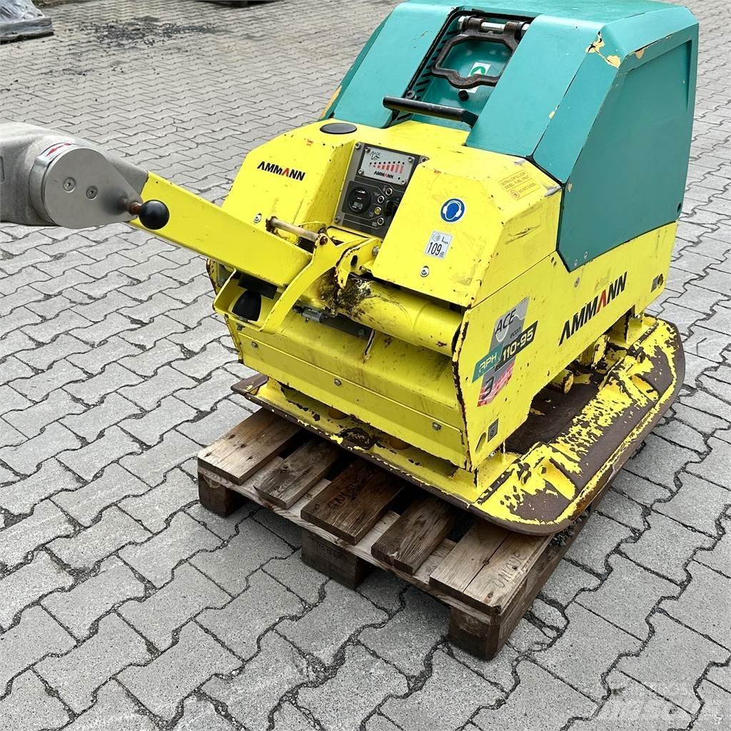  APH 110-95 APH 110-95 Placas compactadoras