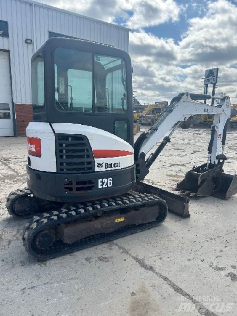 Bobcat E26 Mini Escavadoras <7t