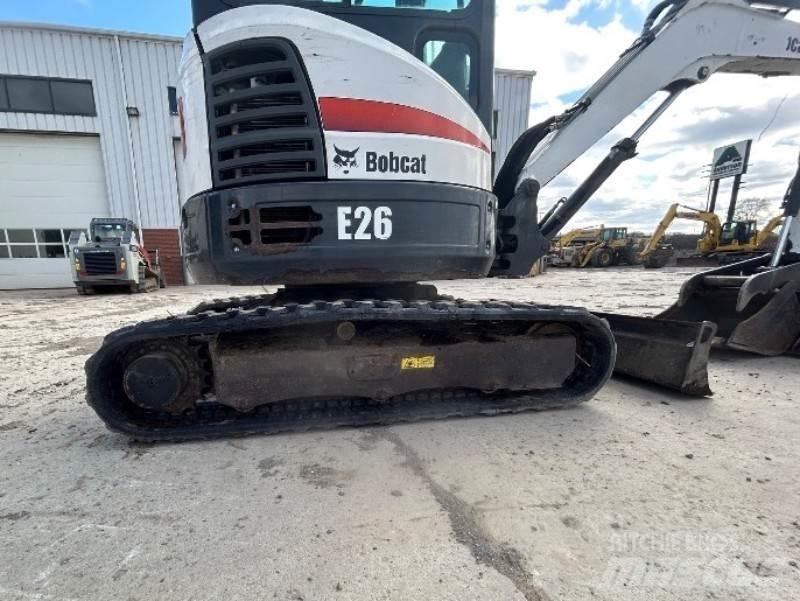 Bobcat E26 Mini Escavadoras <7t