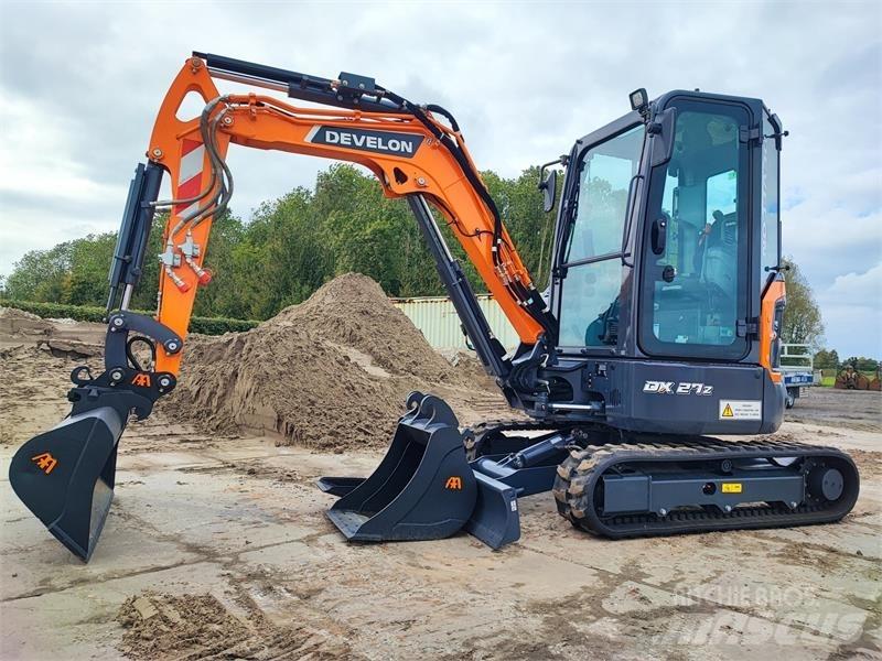 Develon DX27z-7 Mini Escavadoras <7t
