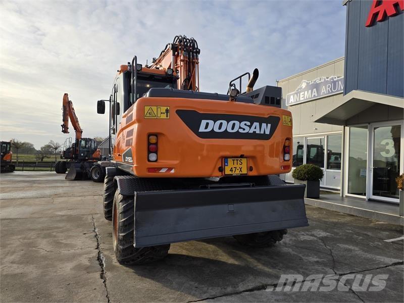 Doosan DX160W-5 Escavadoras de rodas
