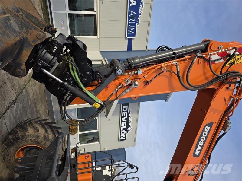 Doosan DX160W-5 Escavadoras de rodas