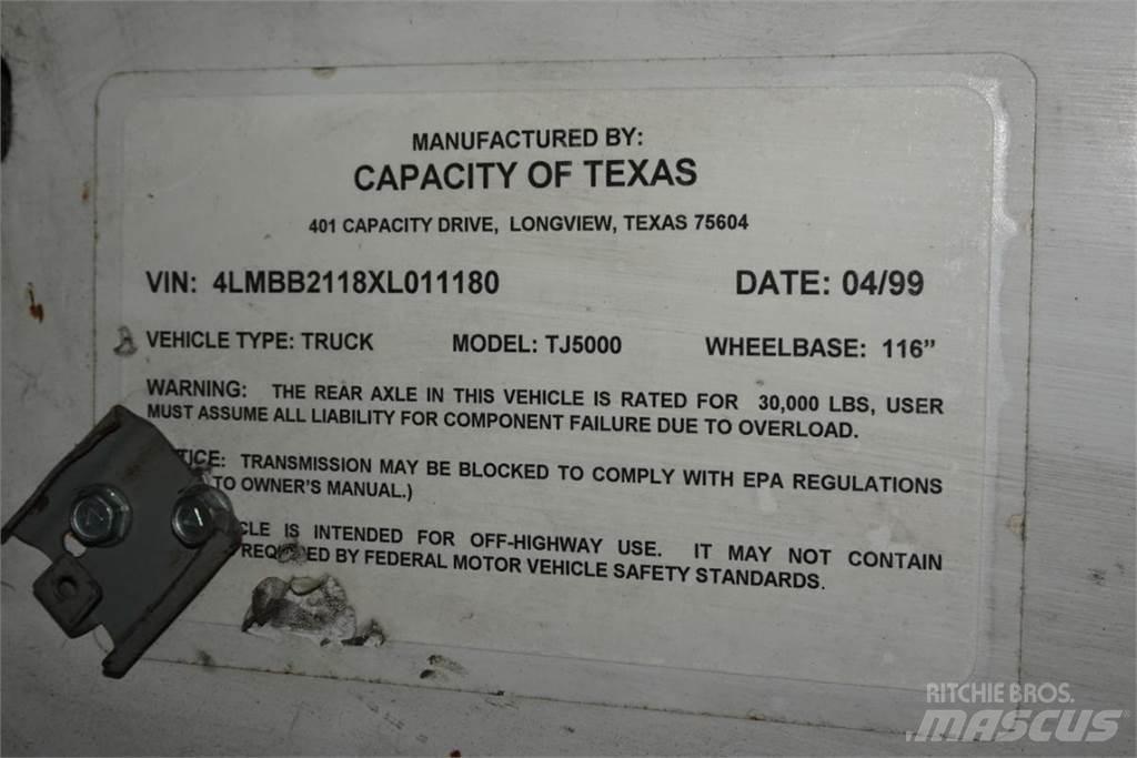 Capacity TJ5000 Tractores terminais