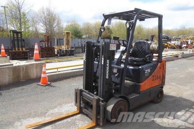 Doosan GC25P-5 Empilhadores - Outros