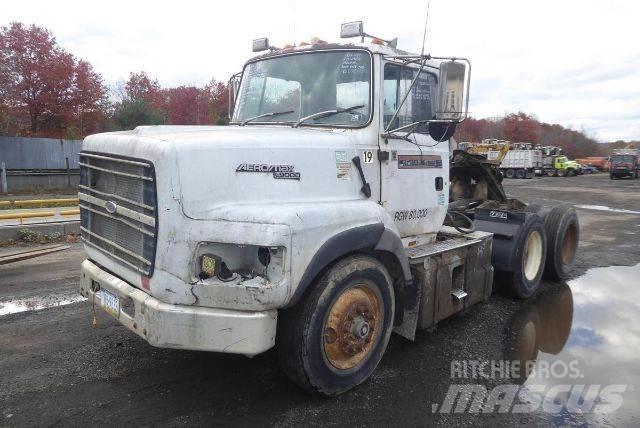Ford L9000 Camiões de chassis e cabine