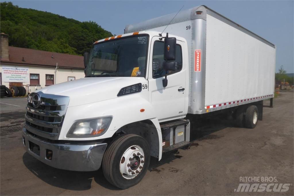 Hino 258 Camiões de caixa fechada