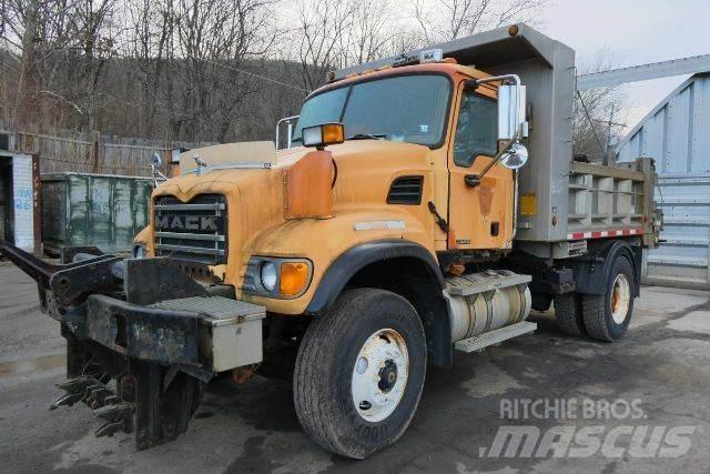 Mack CV712 Camiões basculantes