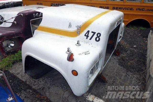 Mack R690T Transportes - Outros

