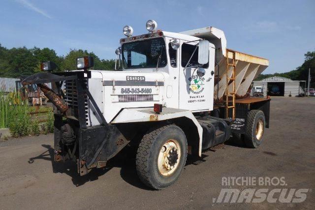 Oshkosh P18232 Camiões de chassis e cabine