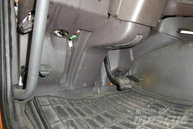Volvo VNM64T Camiões de chassis e cabine