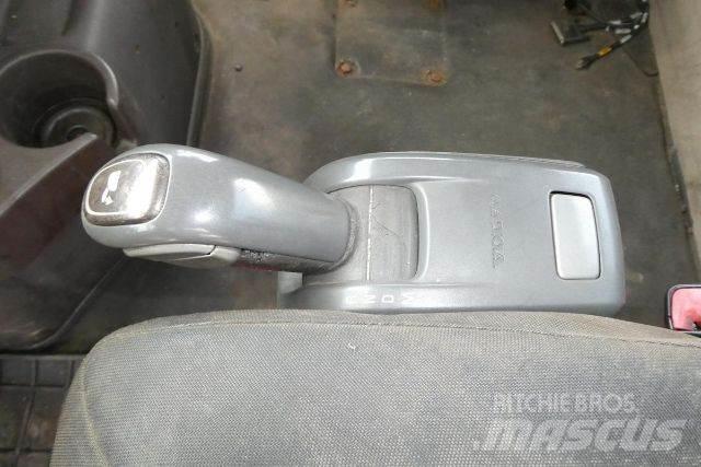 Volvo VNM64T Camiões de chassis e cabine