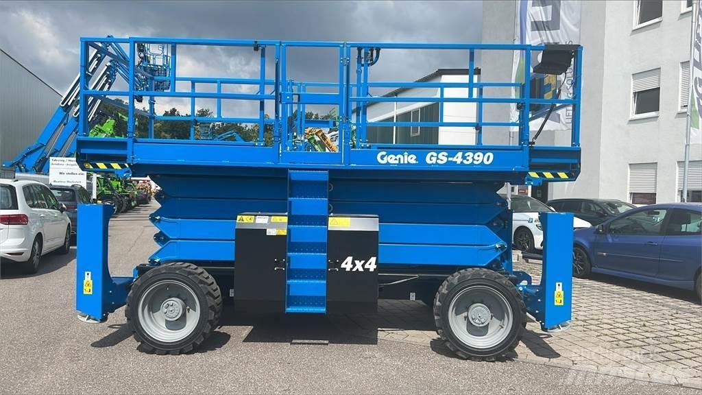 Genie GS-4390RT Elevadores de tesoura