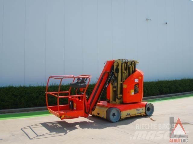 JLG TOUCAN 12E+ Elevadores braços articulados